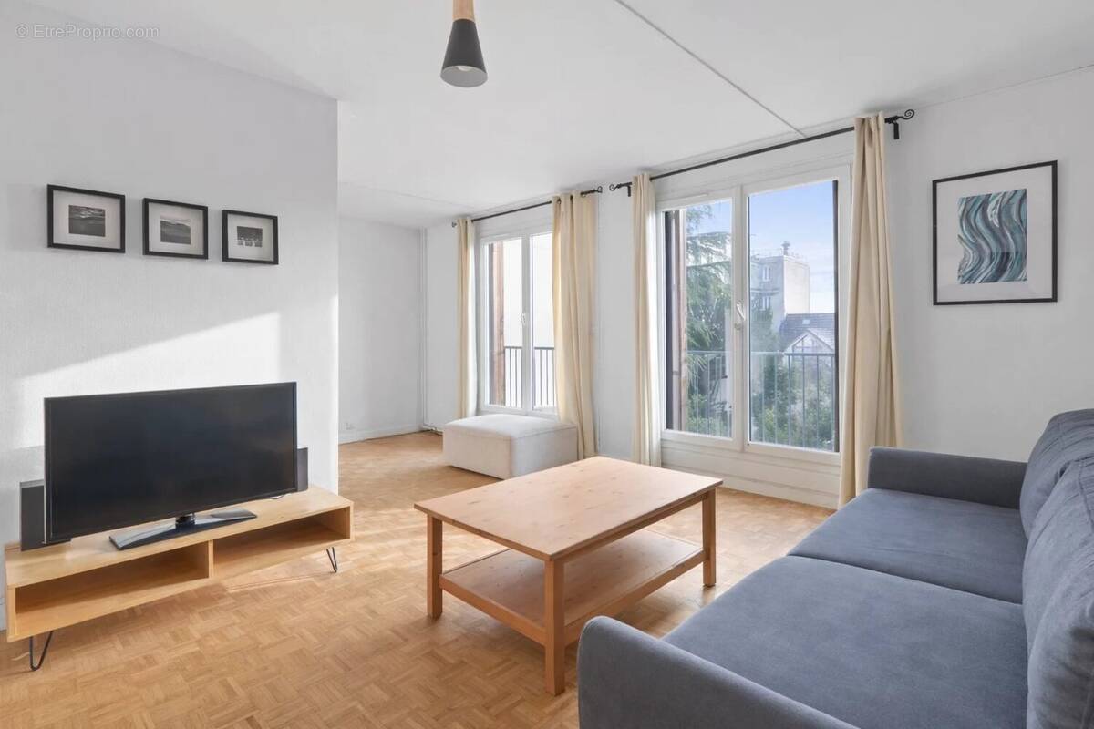 Appartement à ISSY-LES-MOULINEAUX