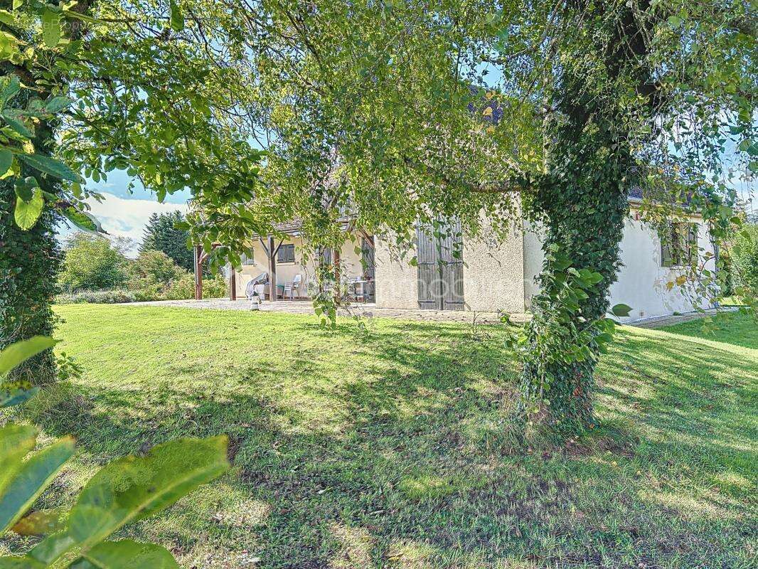 Maison à SAINT-JEAN-DE-LOSNE