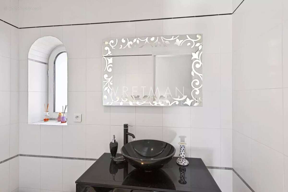 Maison à MOUGINS