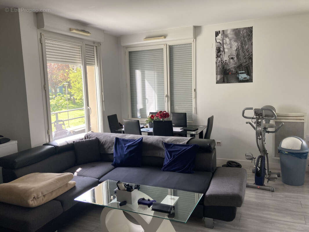 Photo 3 - Appartement à GARGES-LES-GONESSE