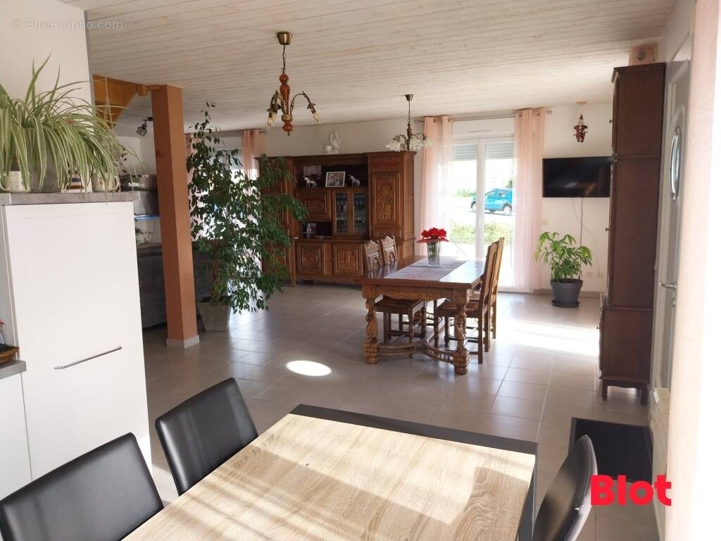 Maison à TREMEREUC