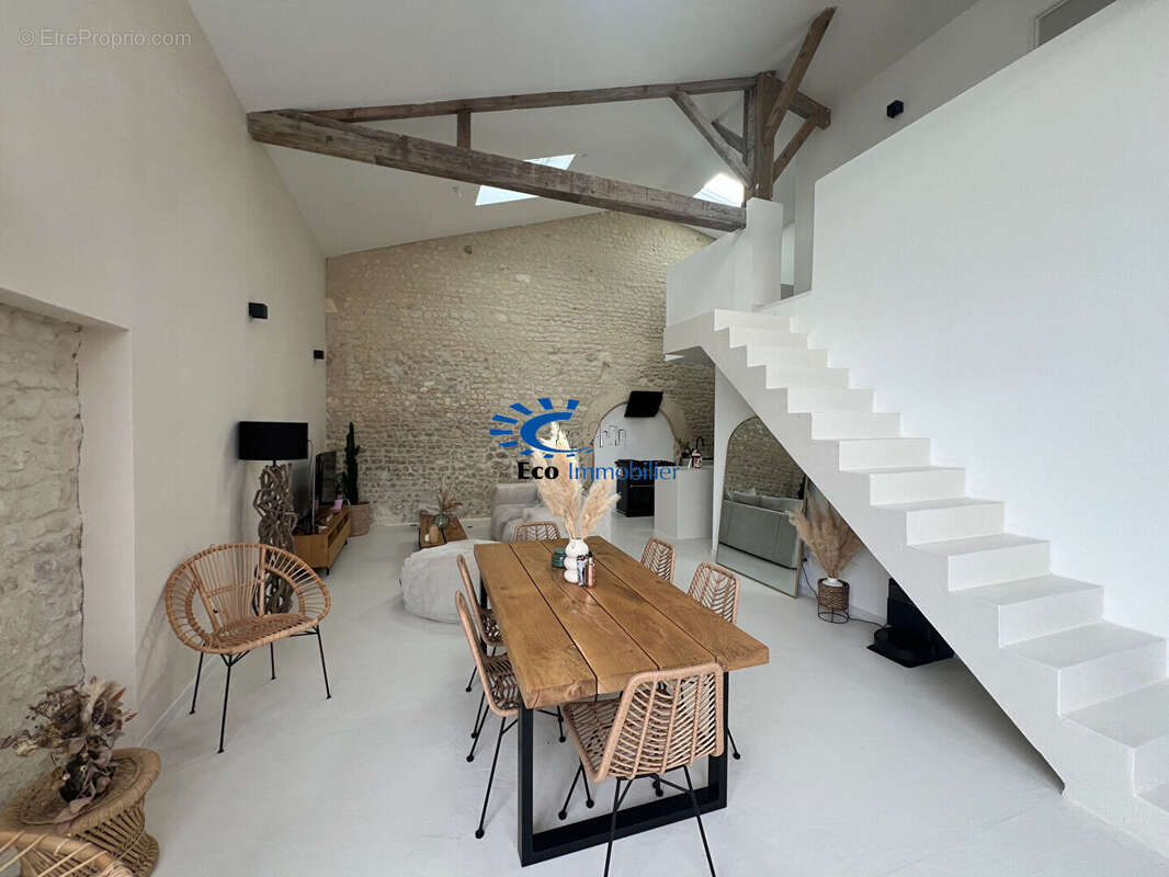 Maison à PERIGNY