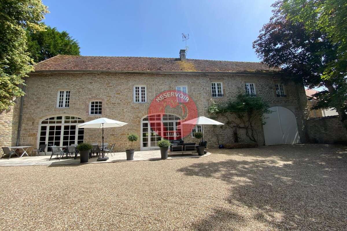 Maison à CHALON-SUR-SAONE