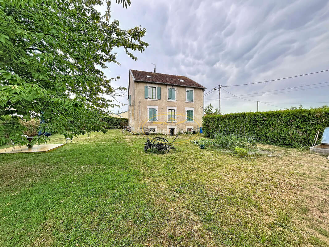 Immeuble de rapport - photo 8