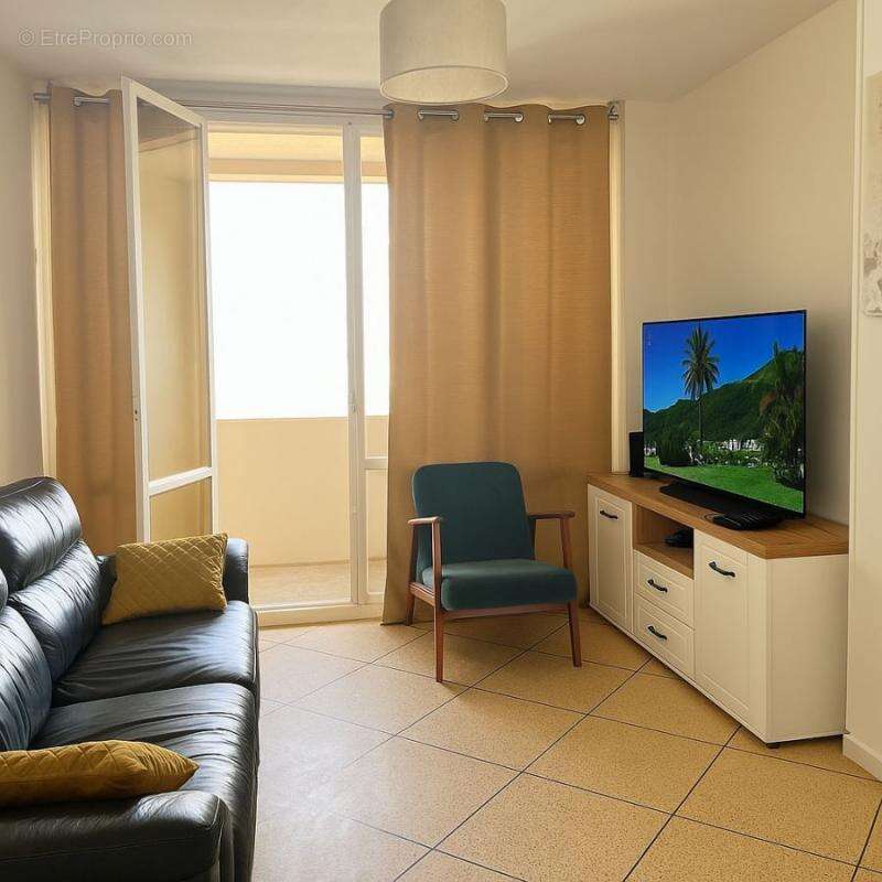 Appartement à MARSEILLE-9E