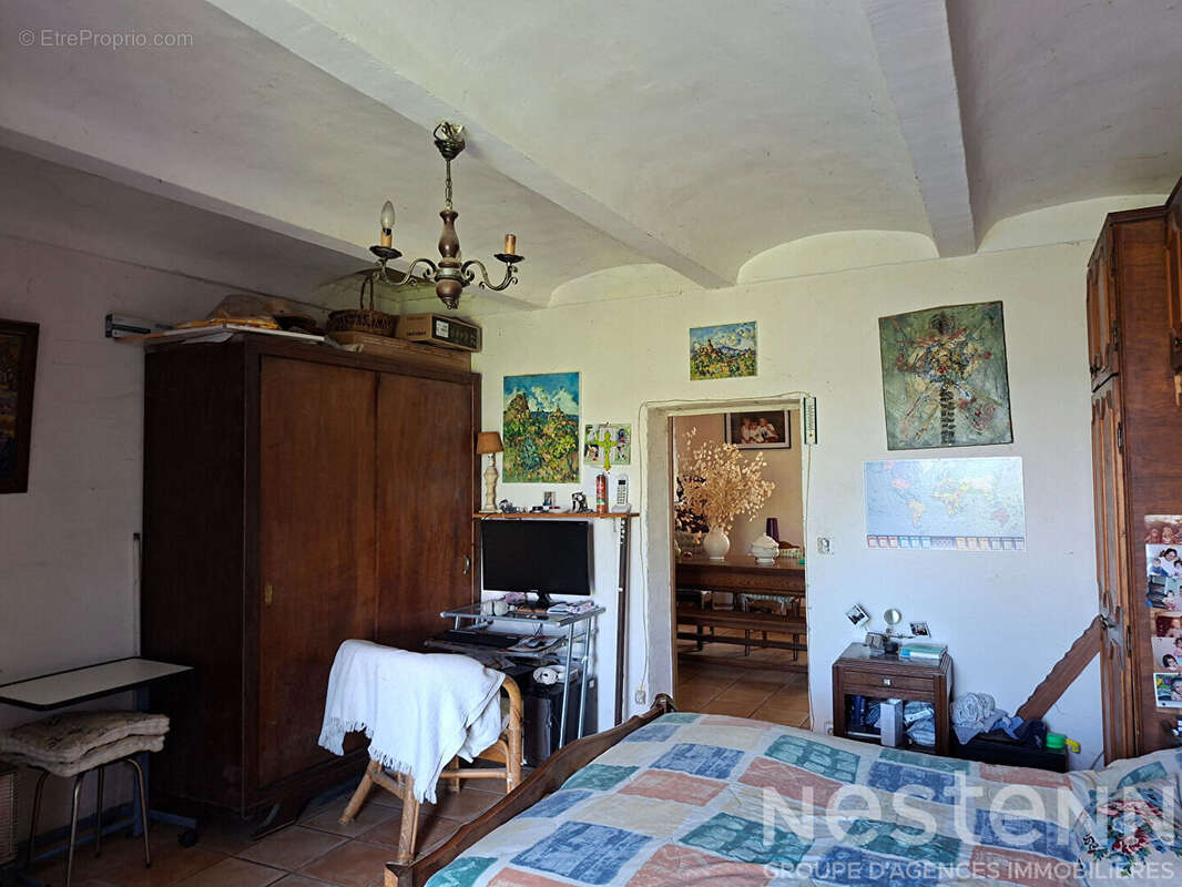 Immeuble à vendre à La Vernarède - 8 pièces, 143 m², terrain 1350 m² - photo 4