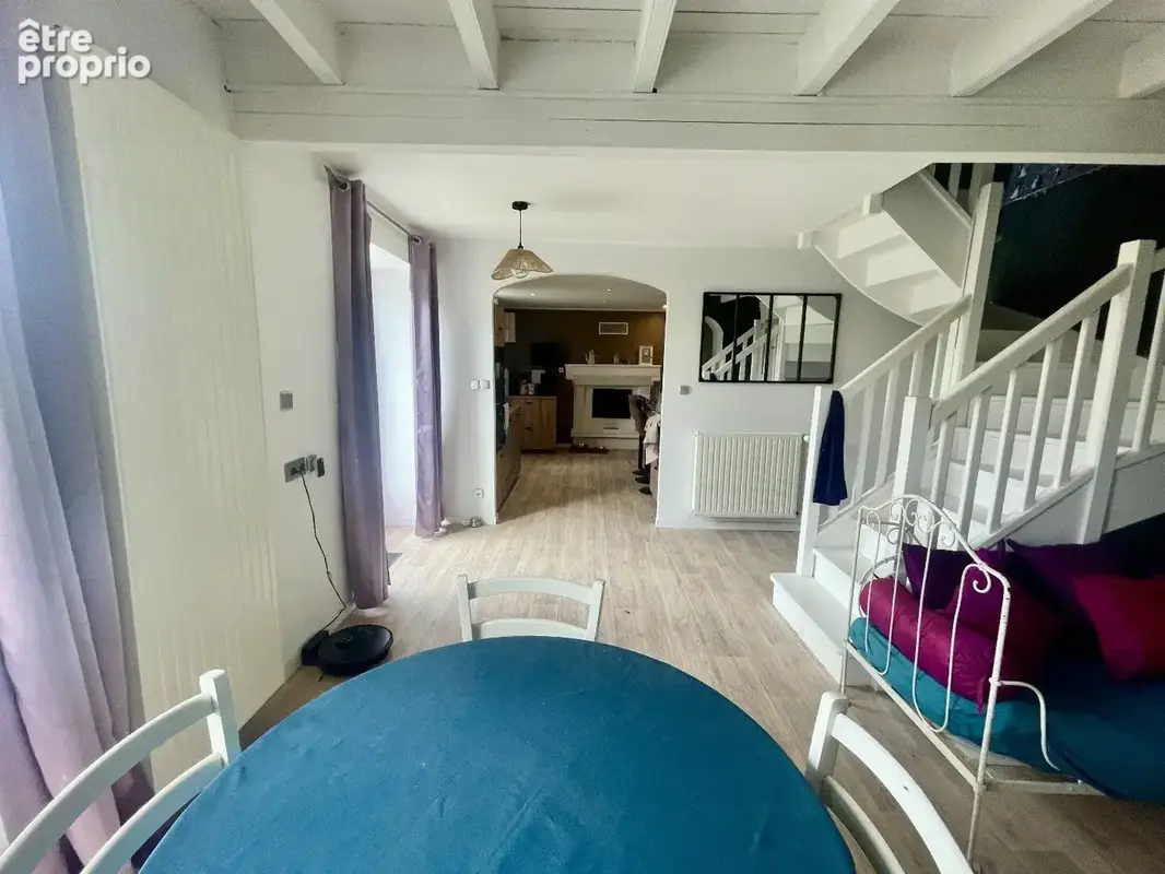 Maison 5 chambres, entièrement rénovée, non-mitoyenne, au calme, commerces à 5 minutes - photo 2