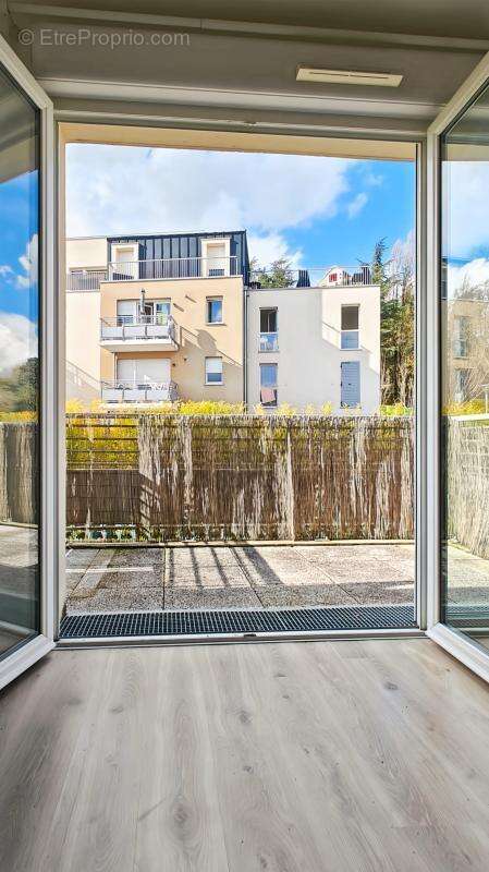 Appartement à BREUILLET