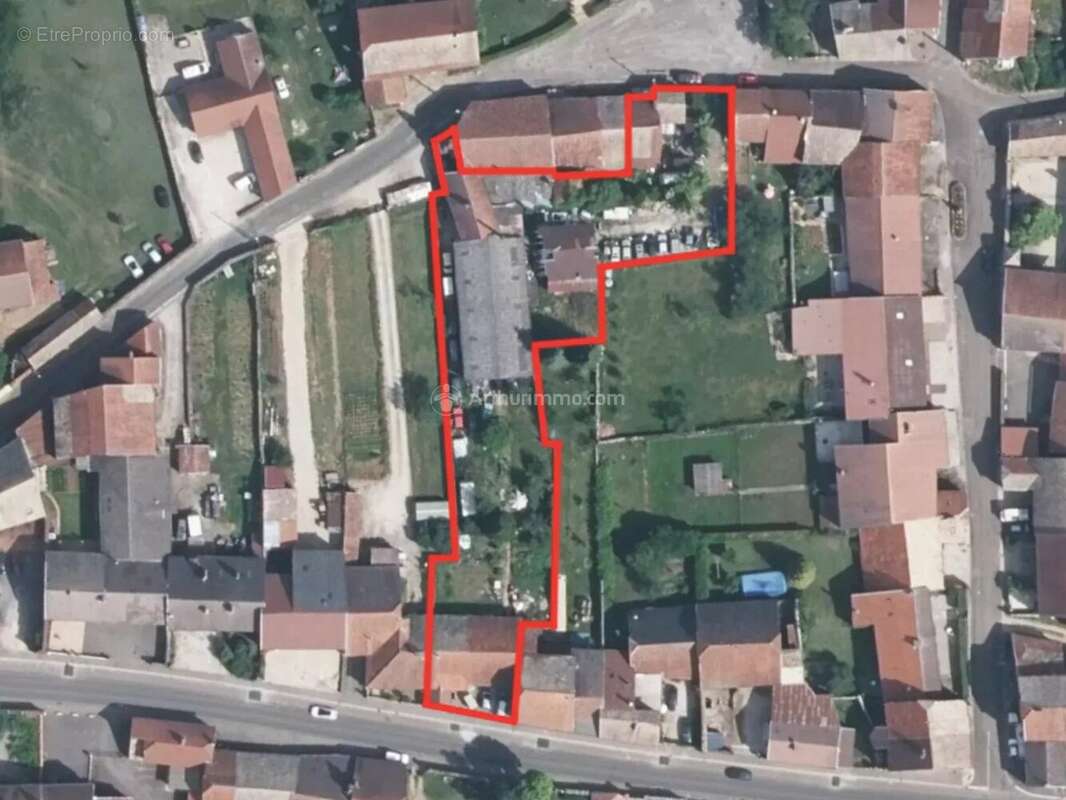 Maison à PREZ-SOUS-LAFAUCHE