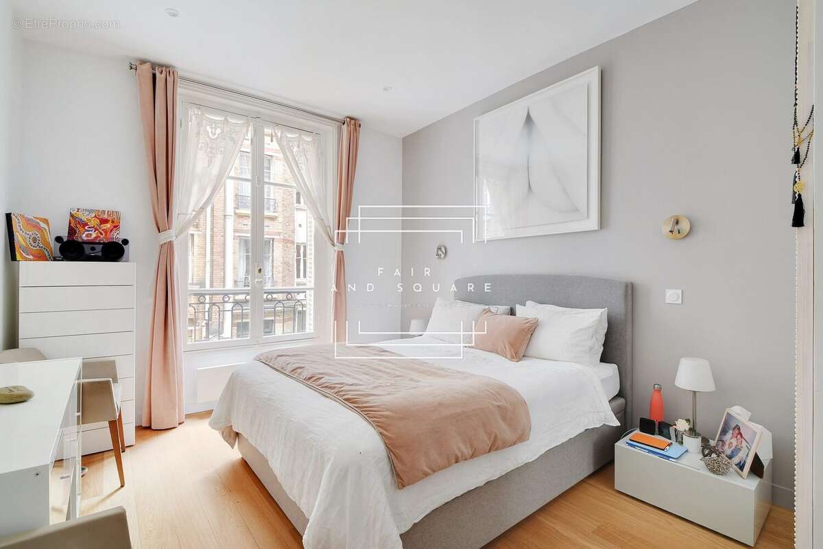 Appartement à NEUILLY-SUR-SEINE