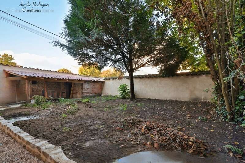 Maison à PONT-DE-VAUX