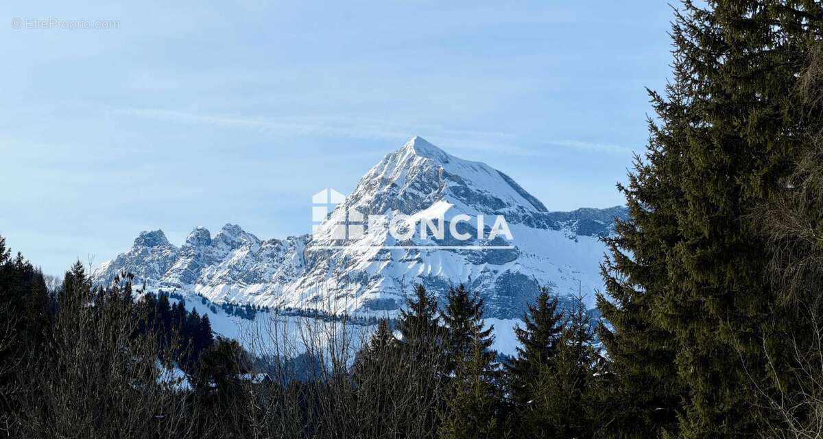 Maison à NOTRE-DAME-DE-BELLECOMBE