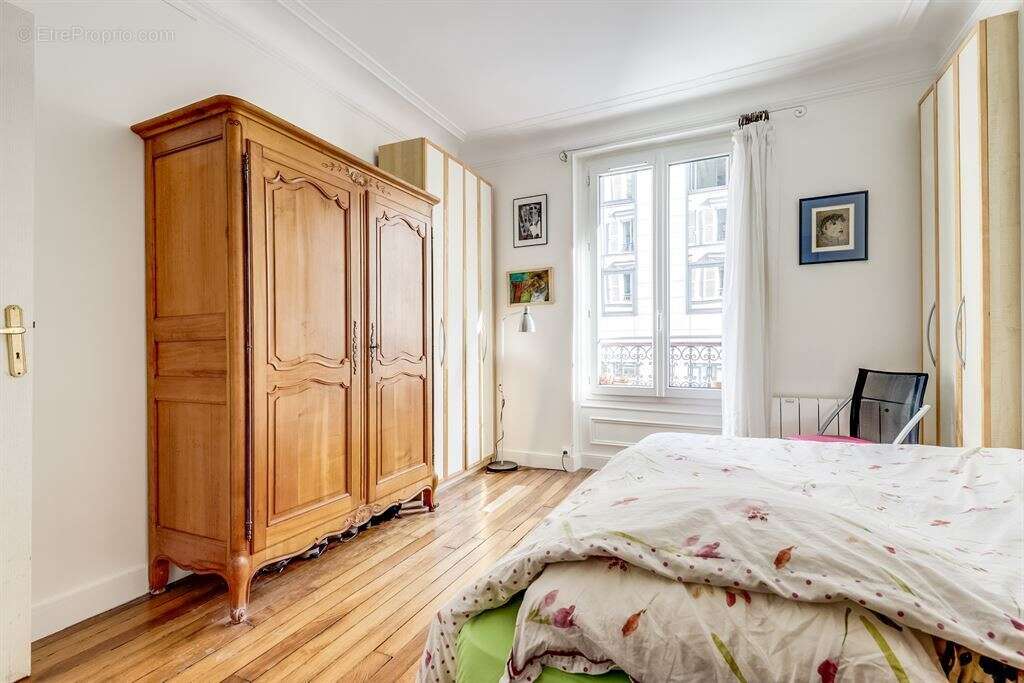 Appartement à PARIS-12E