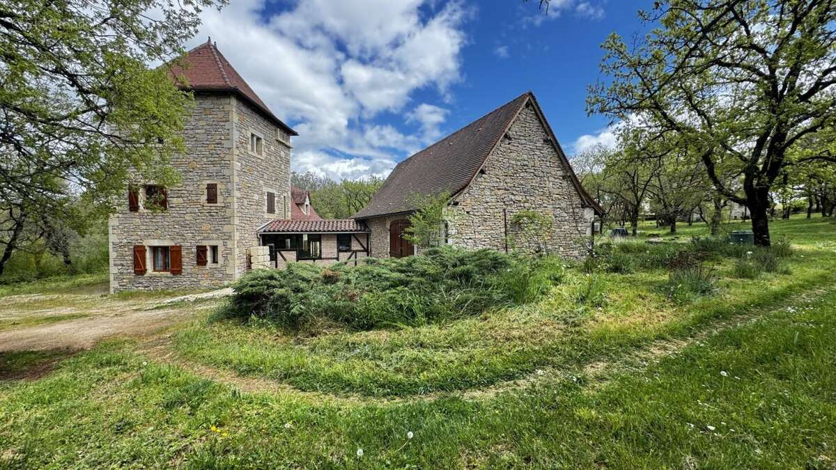 Maison à LIMOGNE-EN-QUERCY