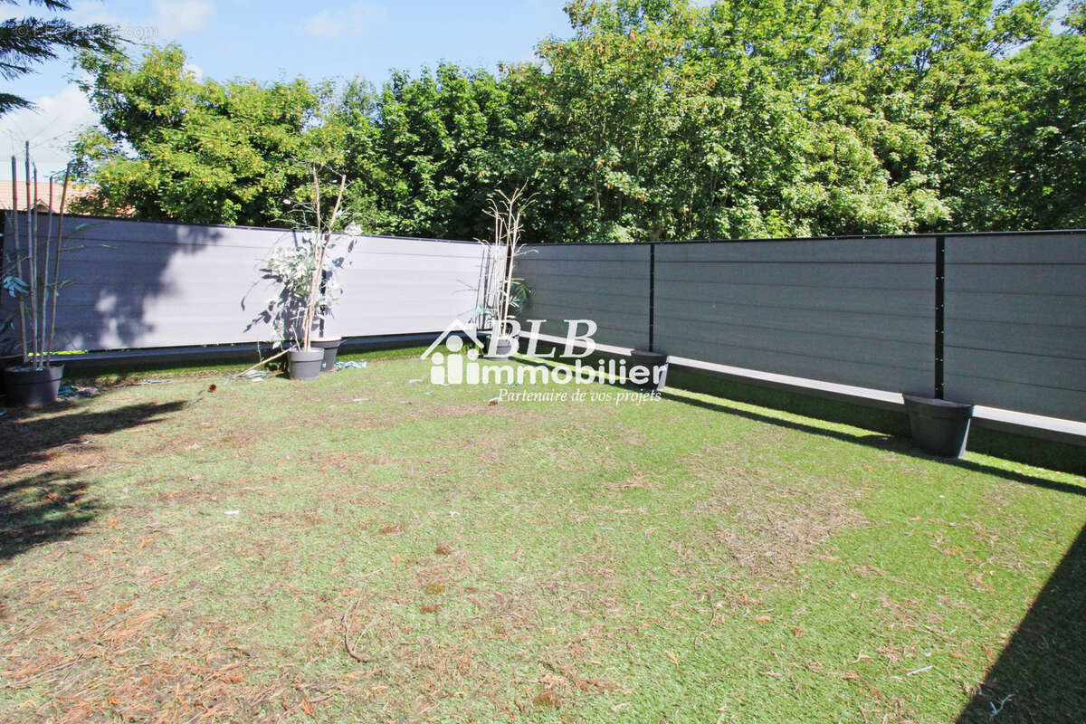Maison 4 pièces 93m2  3 chambres + garage - photo 12