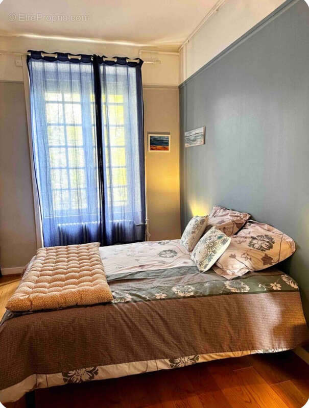 Appartement à REVILLE