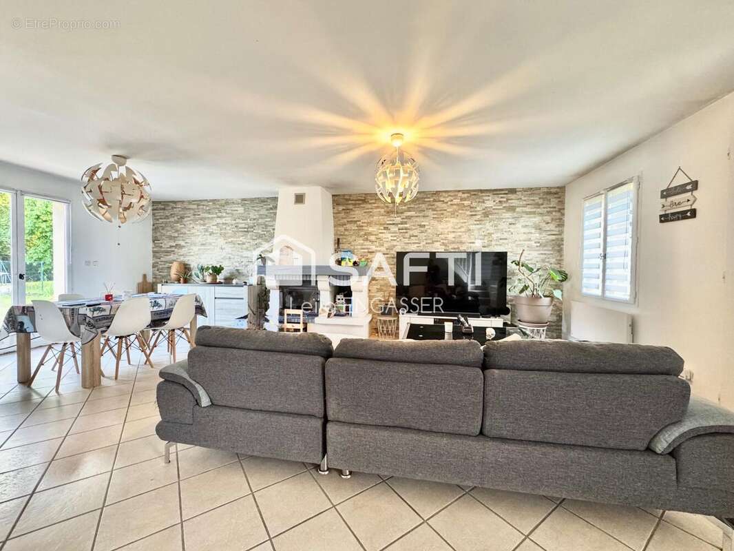 Photo 2 - Maison à LA COUTURE-BOUSSEY