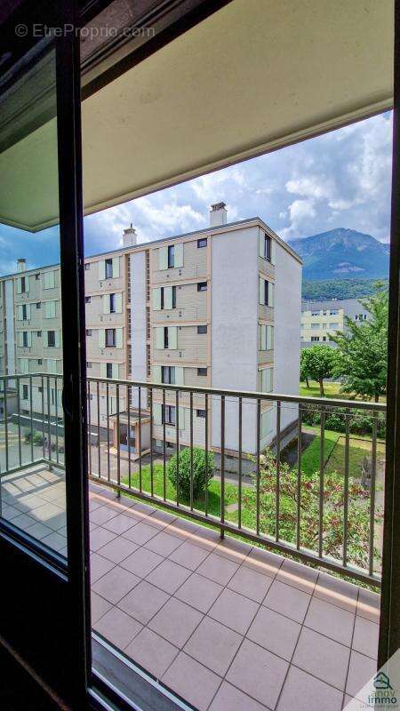 Appartement à ECHIROLLES