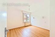 Appartement à BONNE