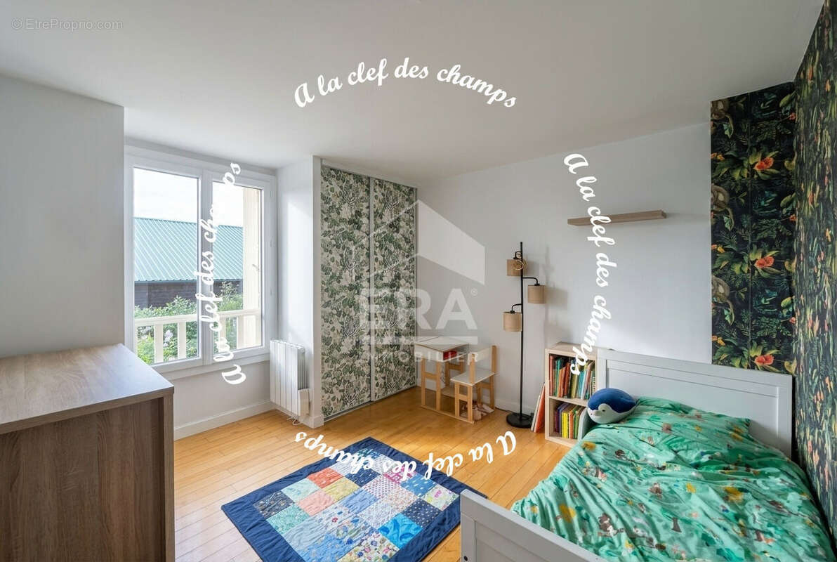 Maison à GIF-SUR-YVETTE