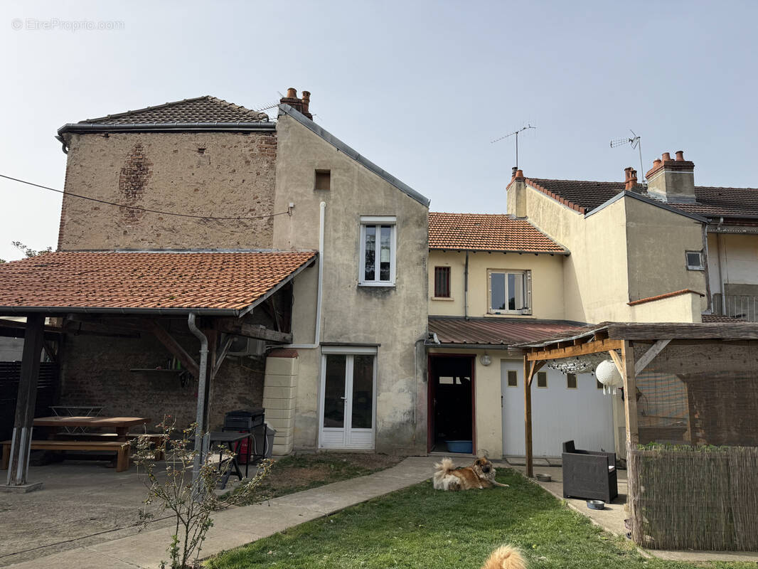 Maison à MOULINS