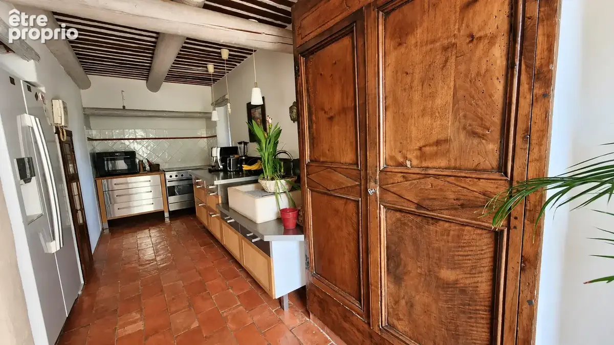 Bel ensemble immobilier sans vis à vis sh 183m2- maison principale - chambres d'hôtes - studio indépendant - photo 4