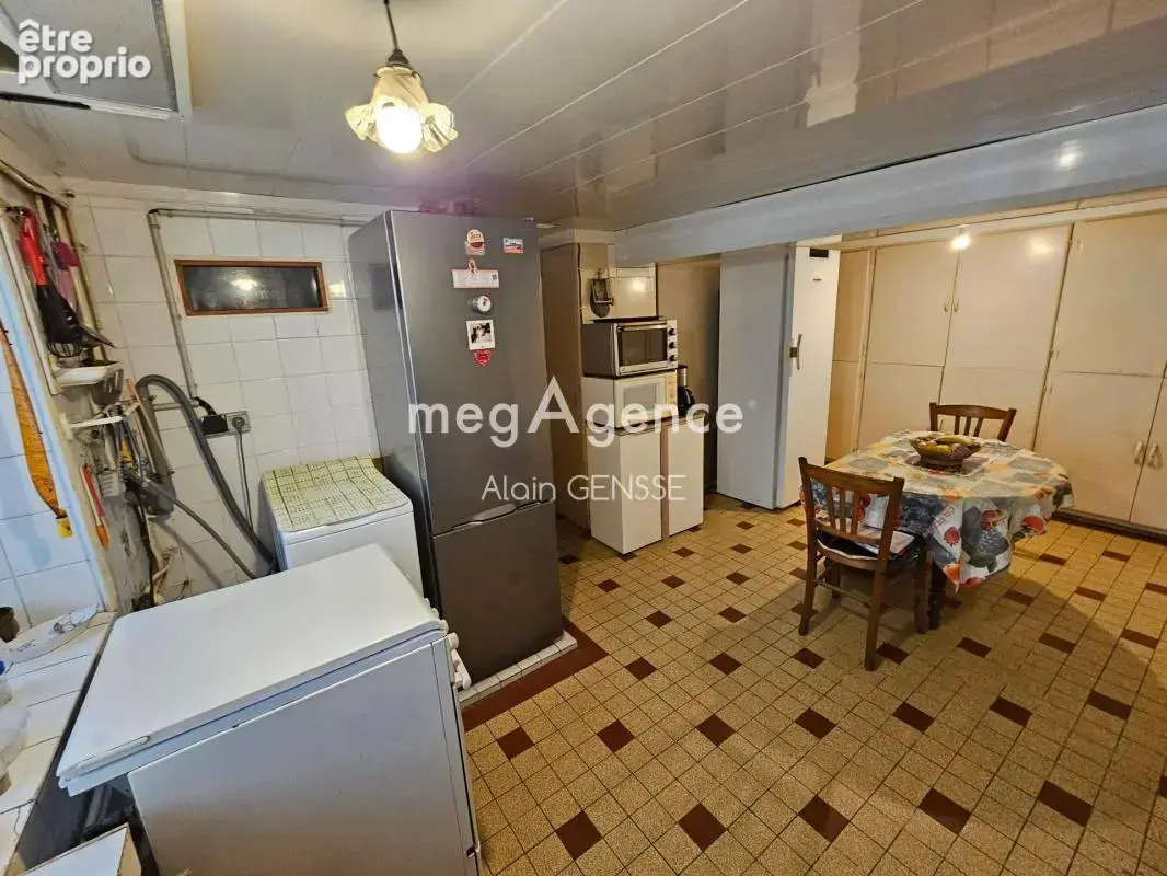 Maison 4 pièces 89 m² à vendre à Saintes (17100) - photo 2