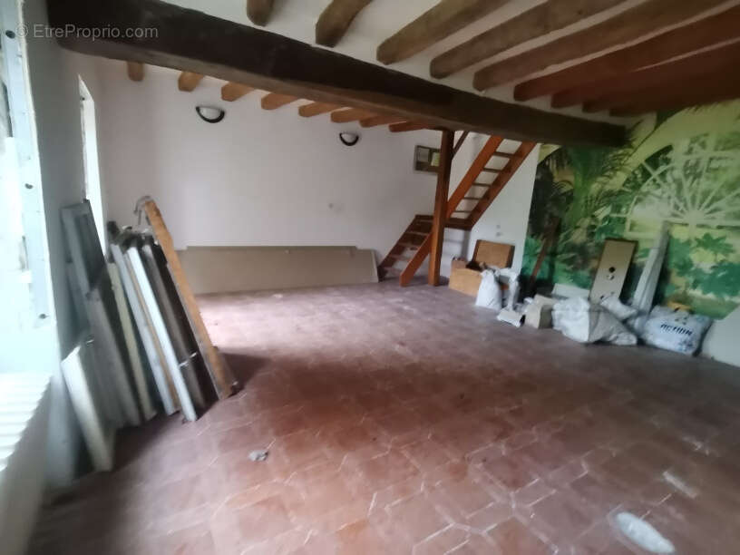 Maison à LA TOUR-SAINT-GELIN