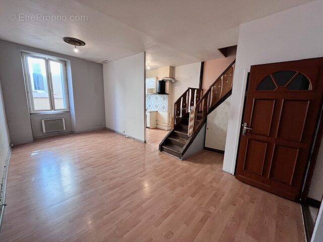 Appartement à TOURNON-SUR-RHONE