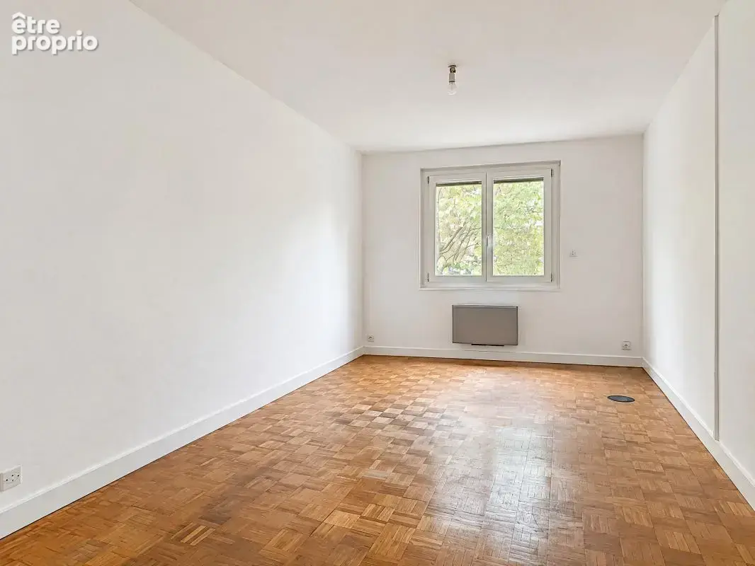 Maison - 5 Chambres - Possibilité de faire 2 appartements - Garage - Jardin - Proche commodités - photo 15