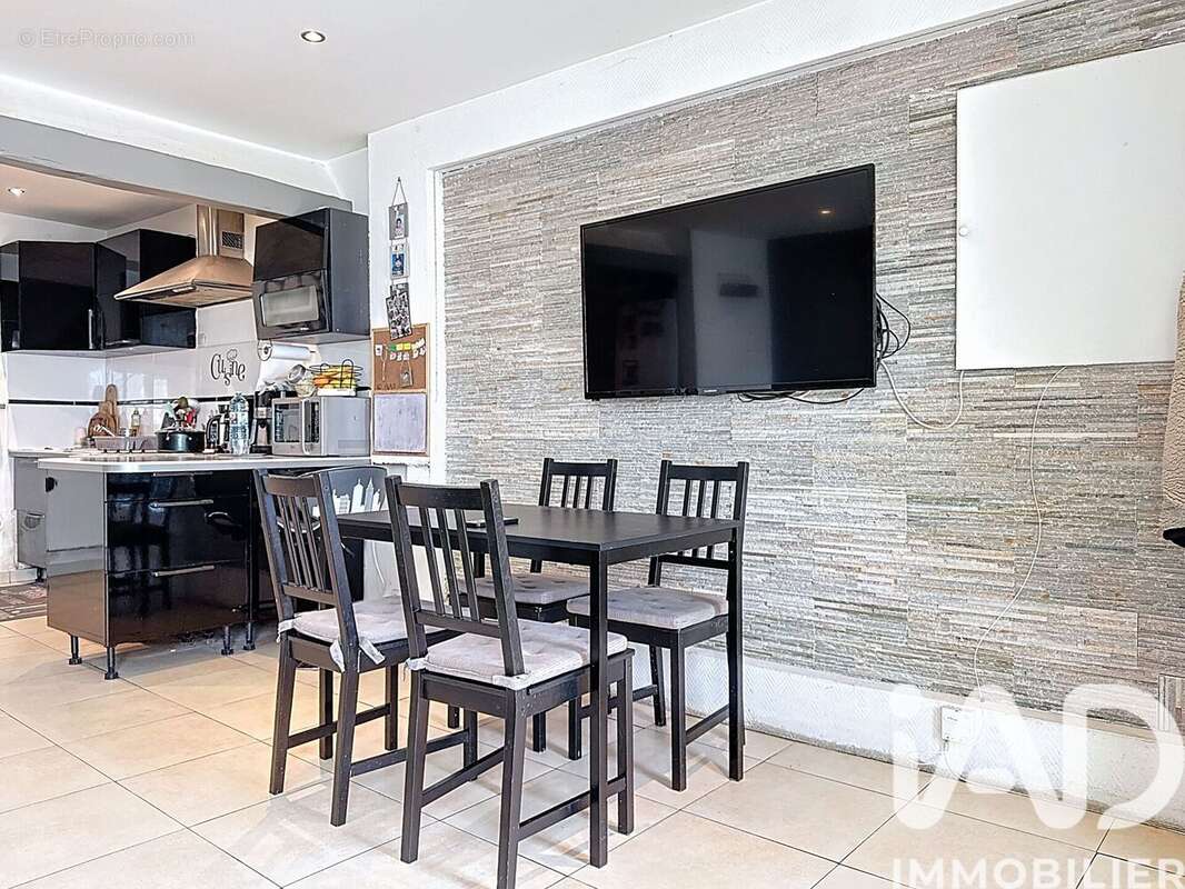 Photo 2 - Maison à MONTRY