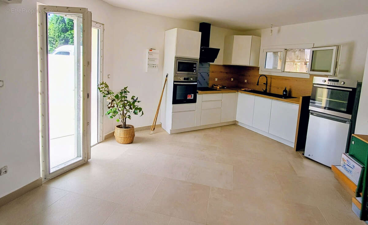 Maison à SERIGNAN
