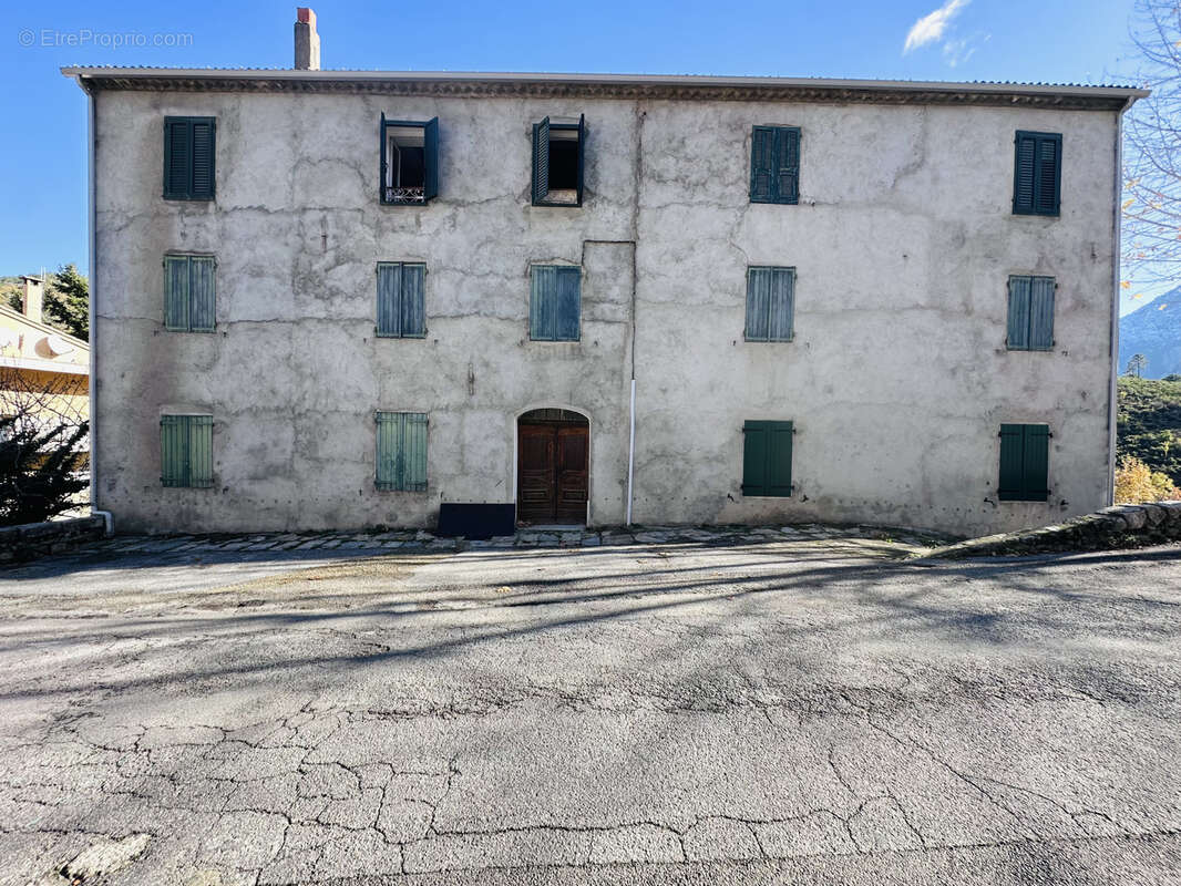 Appartement à GHISONI