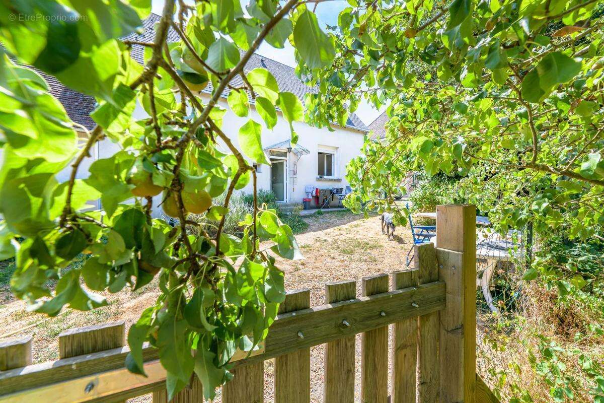 Maison de 5 pièces de 102 m² à Villechauve - photo 22