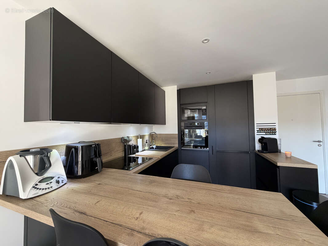 Appartement à CARROS