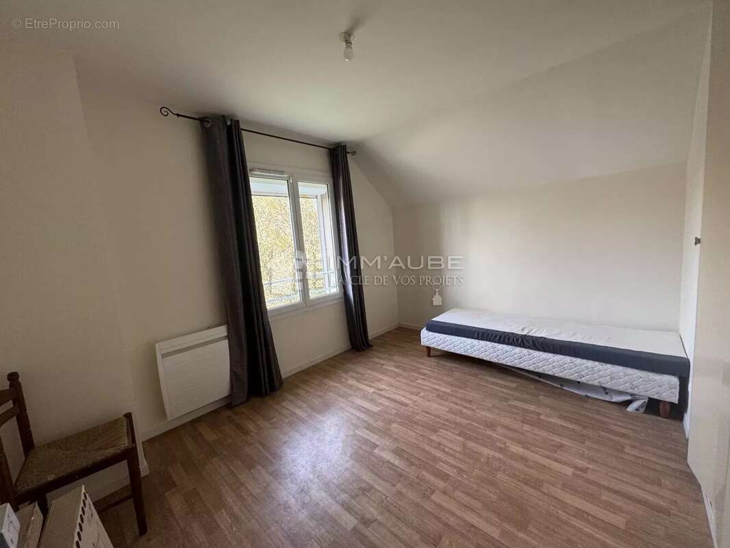 Maison à NOGENT-SUR-SEINE