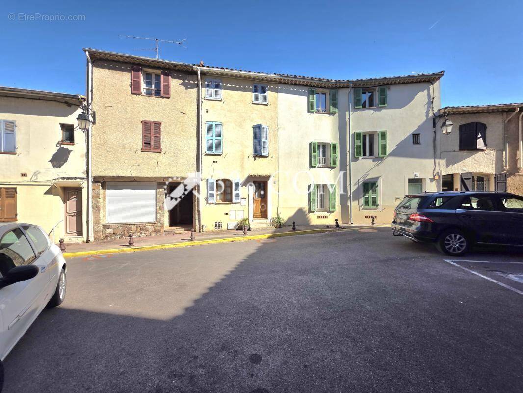 Maison à FREJUS