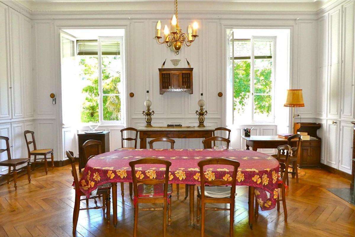 Maison à VALS-LES-BAINS