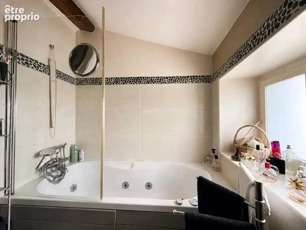 Maison de 4 pièces de 118 m² à Saint-Paul-en-Jarez - photo 11