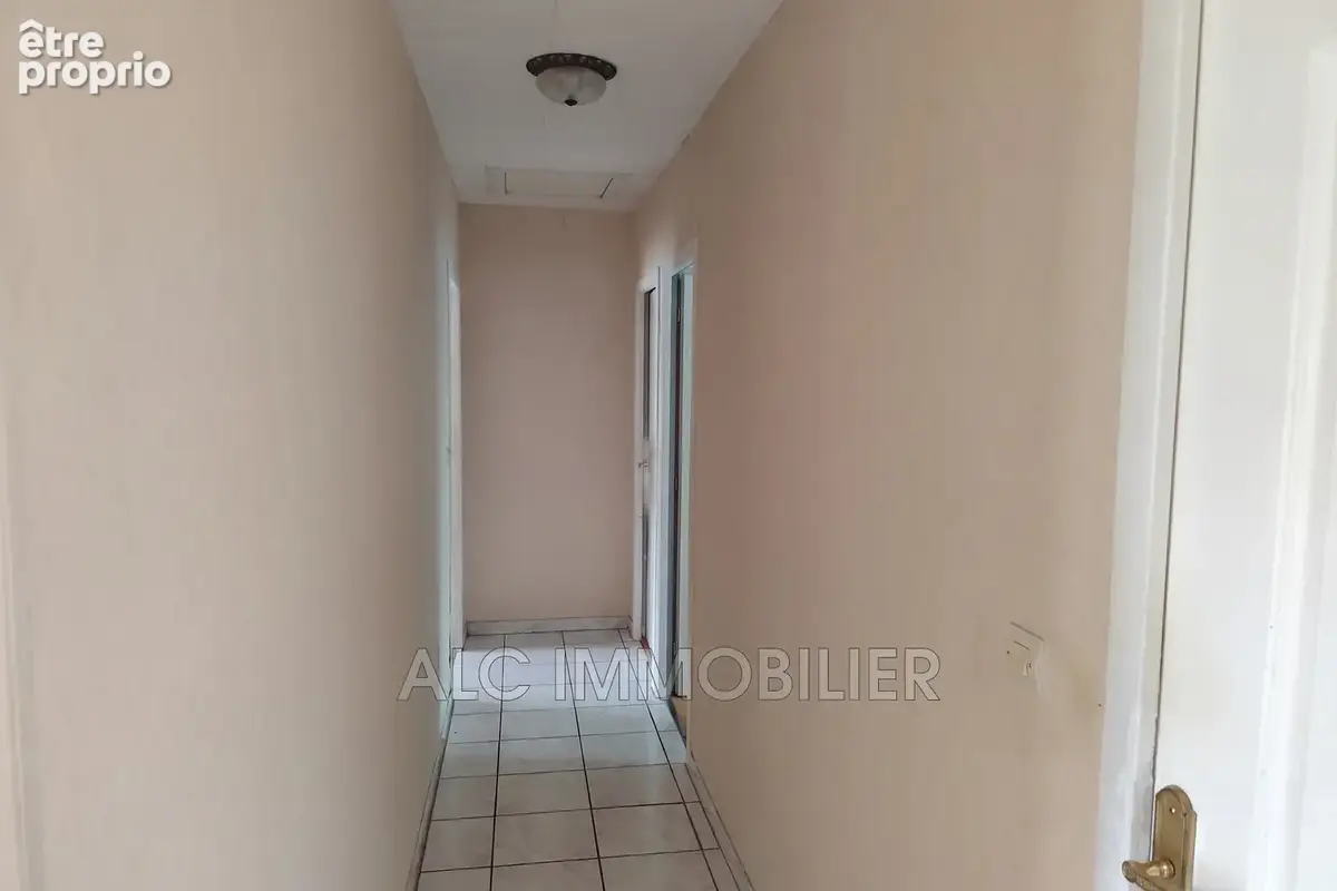 Maison 89 m² à vendre à Alencon (61000) - photo 6