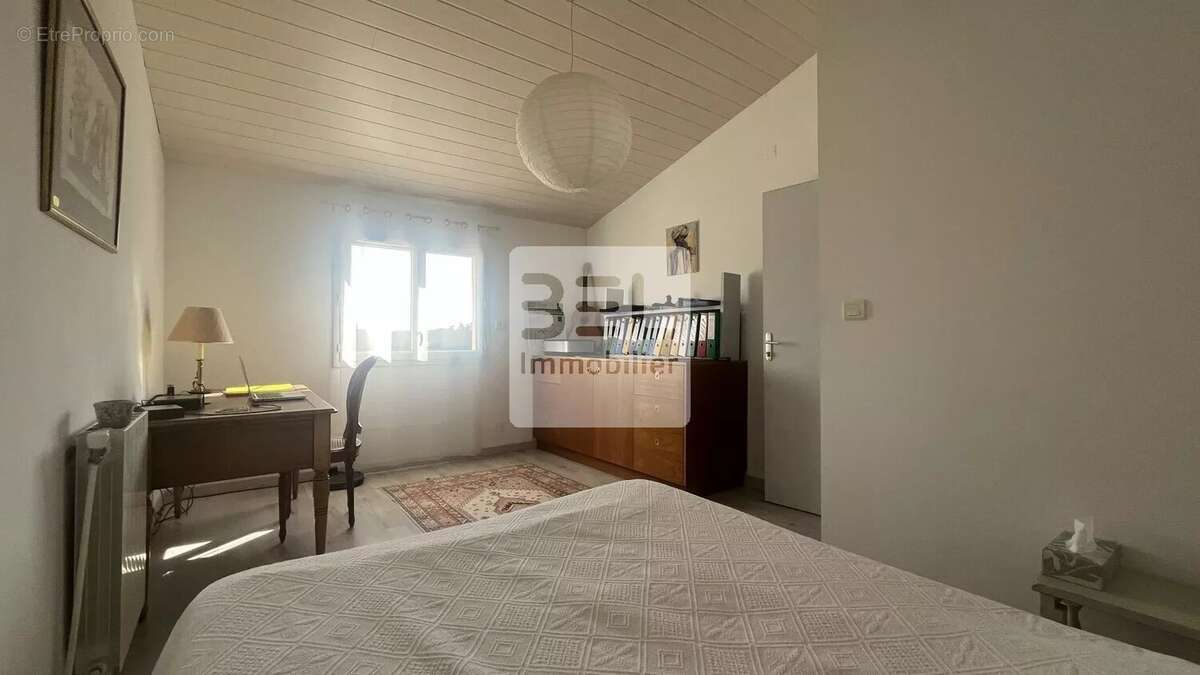 Maison à PONT-SAINT-ESPRIT