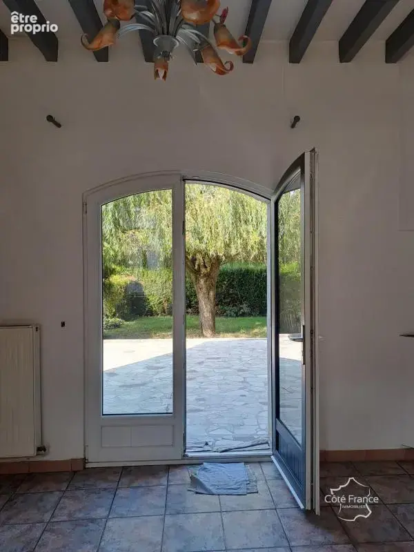 Mennevret (02) -- Belle maison de charme au calme absolu, en - photo 6