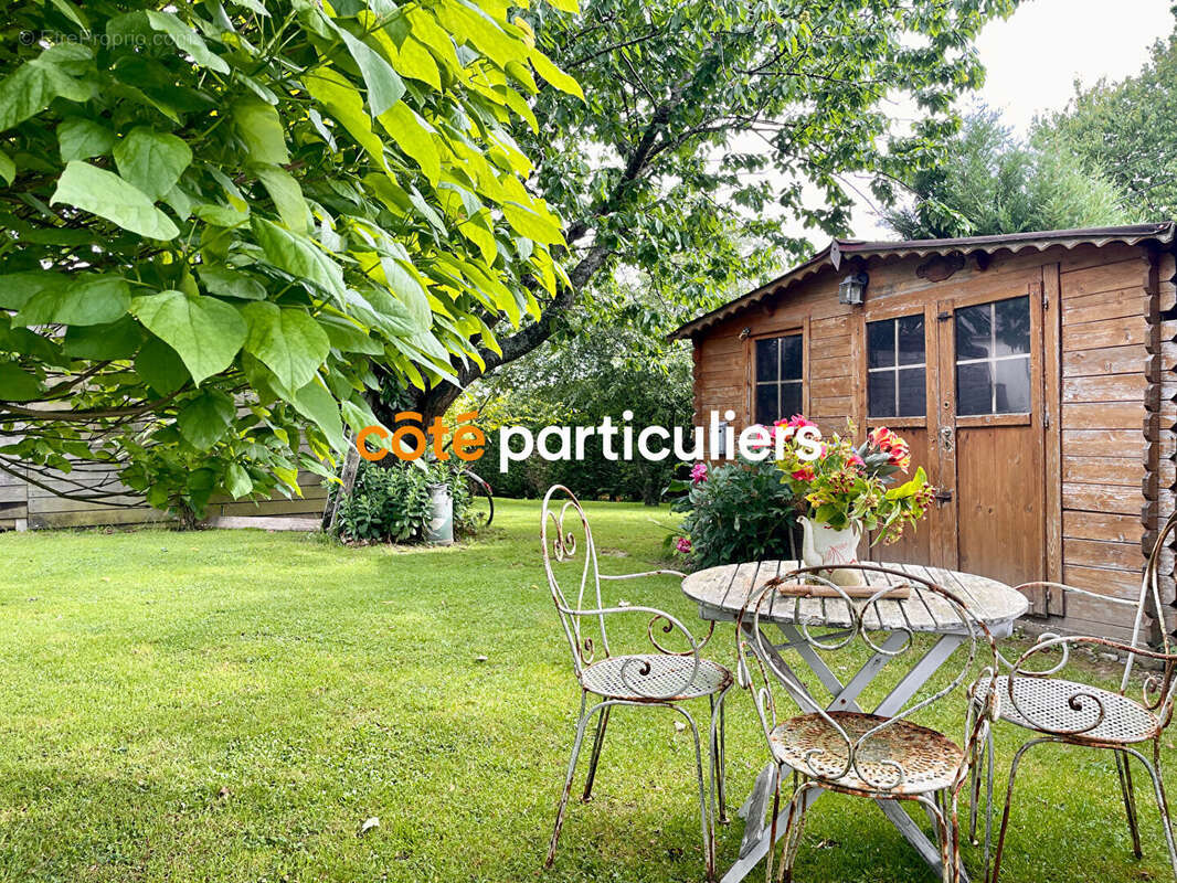 Maison à SAINT-SAUVEUR-LA-POMMERAYE