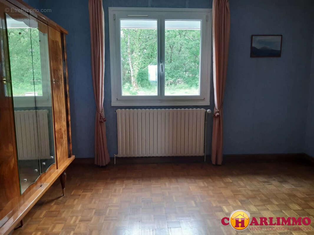 Maison 102 m² à Manot  - photo 5