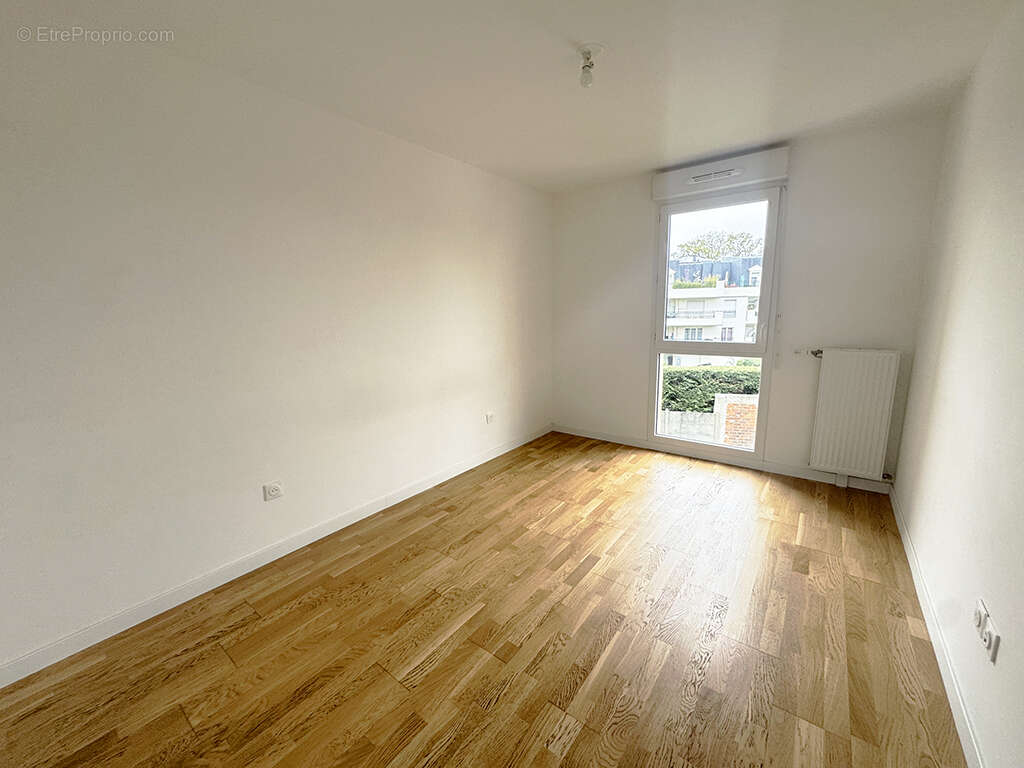 Appartement à LE PLESSIS-TREVISE