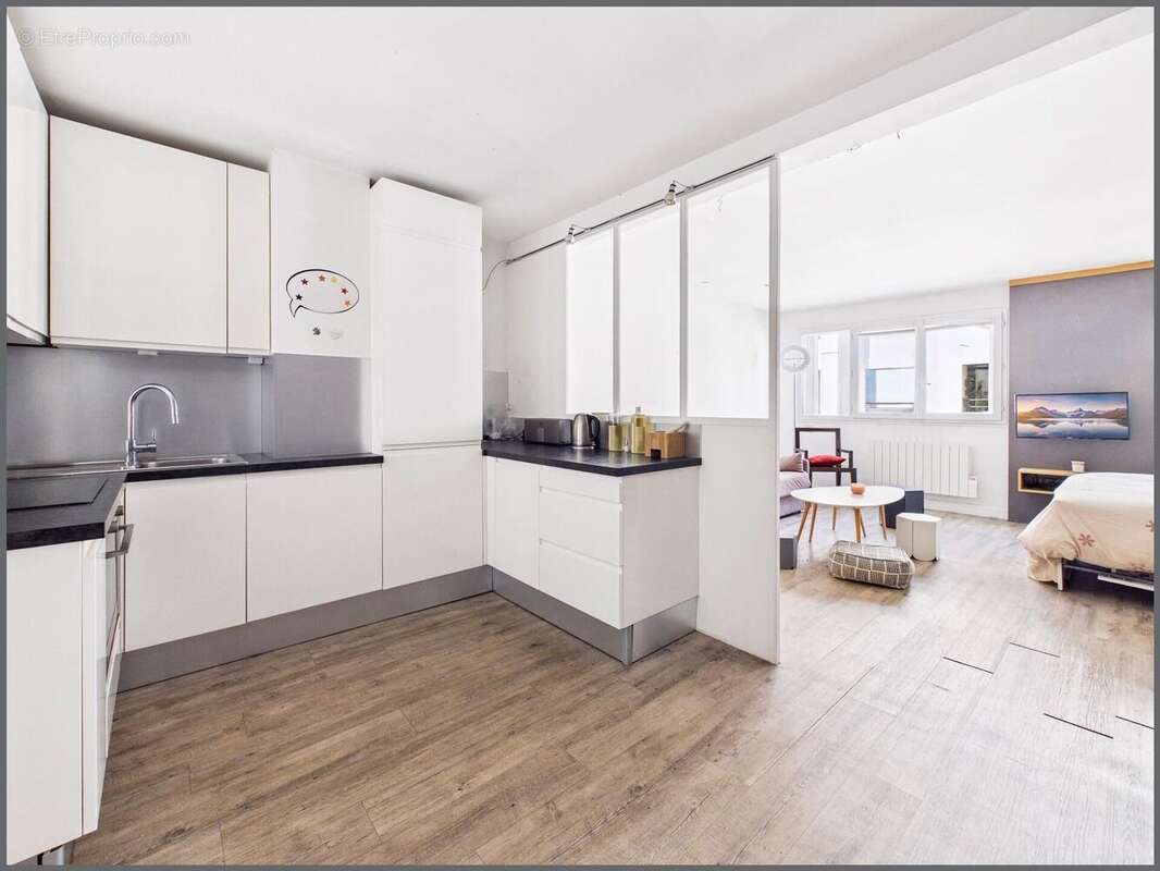 Photo 6 - Appartement à LEVALLOIS-PERRET