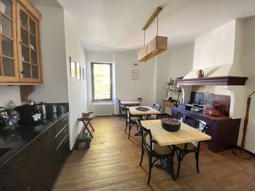 Maison à LEZIGNAN-CORBIERES