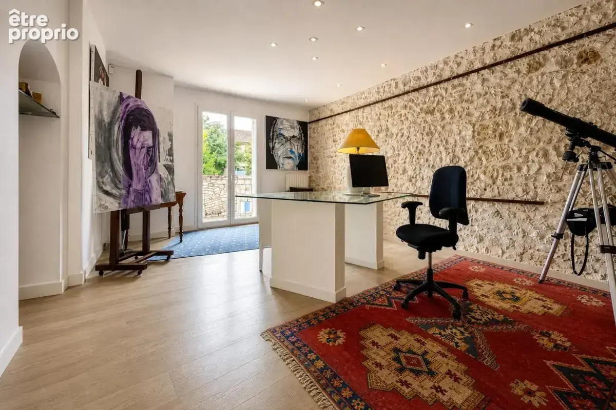 Maison du XVIIIe siècle 8 pièces 339 m² à Saint-Bauzély - photo 9