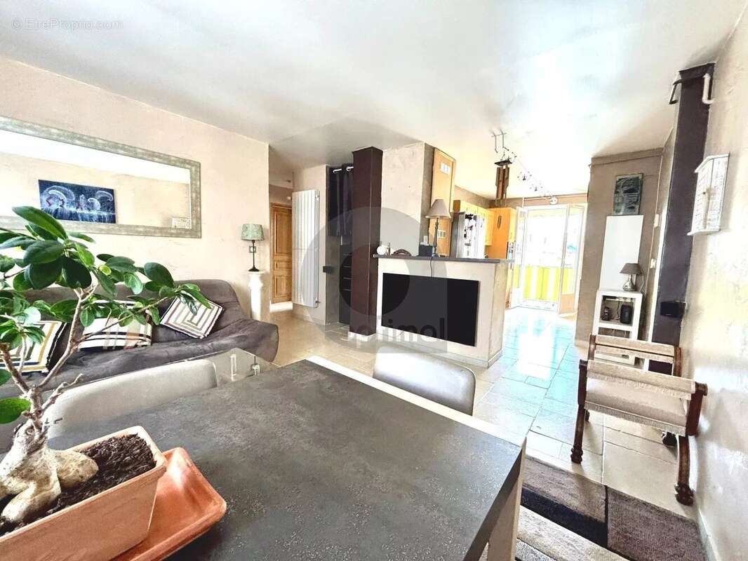 Appartement à MENTON
