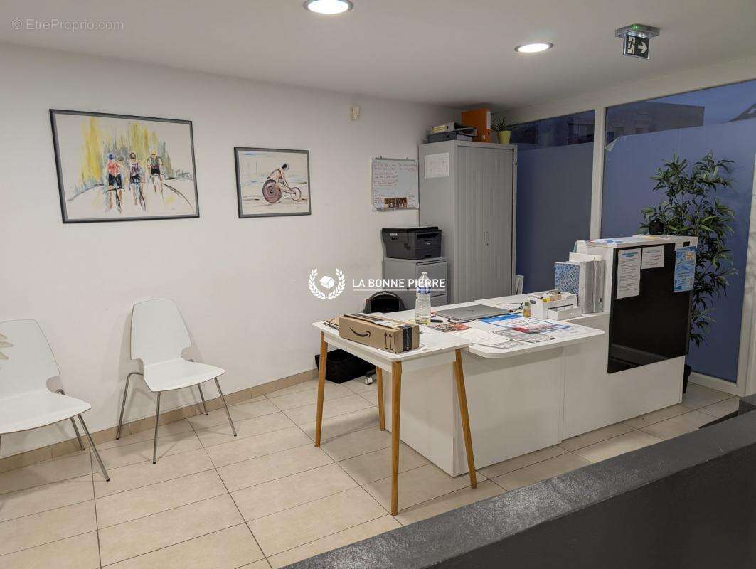 Commerce à SAINT-QUENTIN